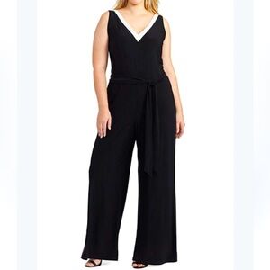 LAUREN RALPH LAUREN BLACK WITH IVORY V NECK WIDE LEG JUMPSUIT, size L (NO BELT)